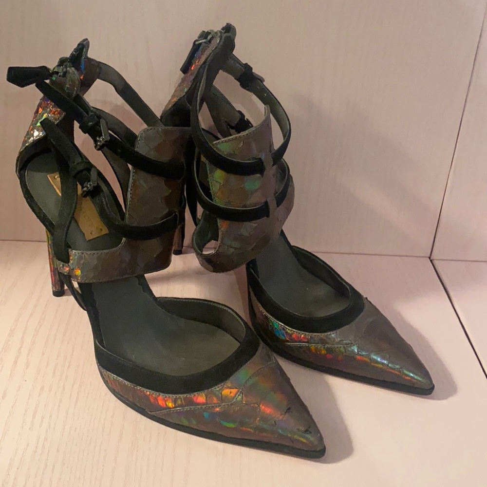 NEVER WORN 100MM Reed Krakoff Python Pumps